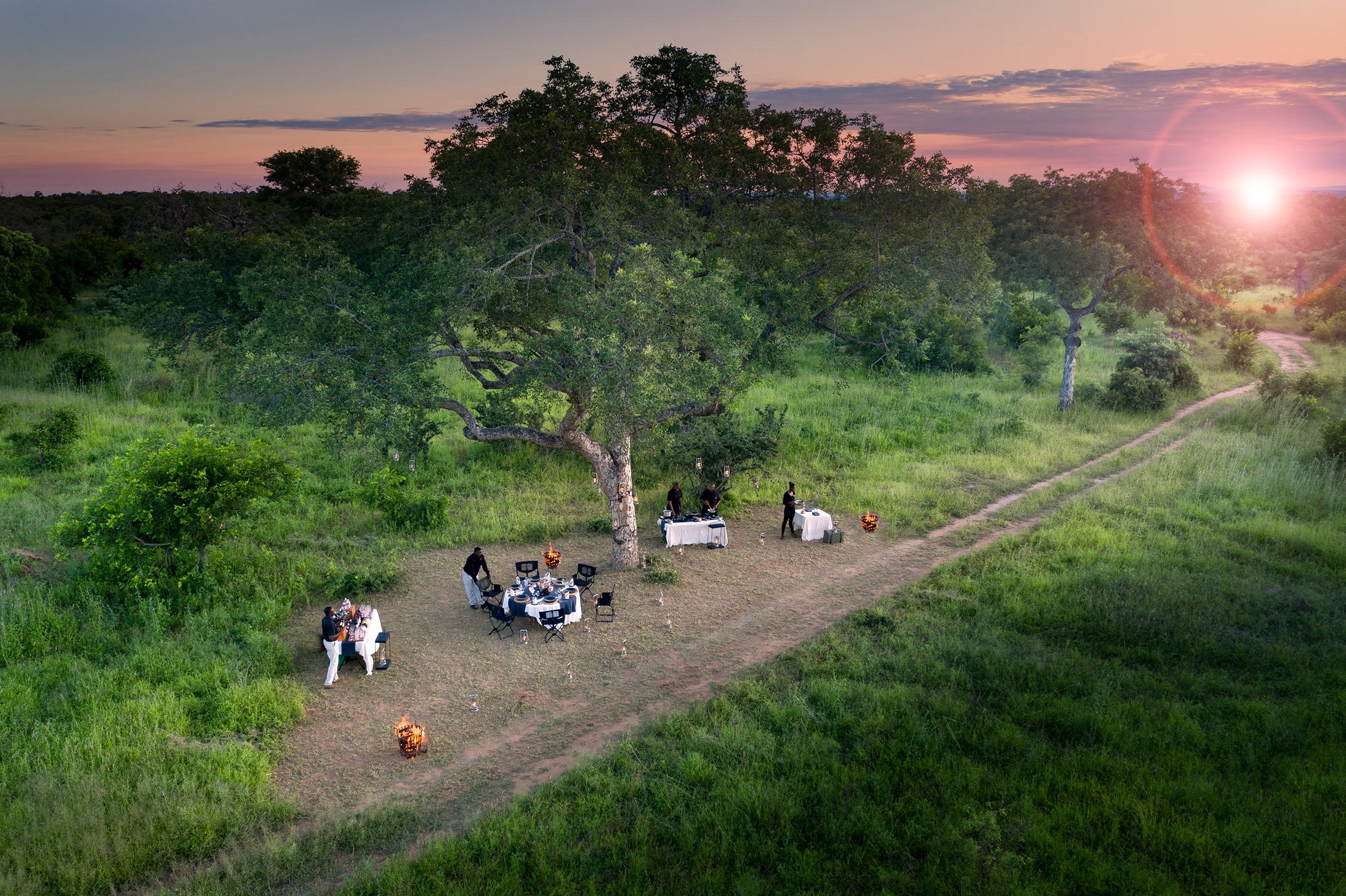 outdoor dining with cheetah plains in the sabi sands